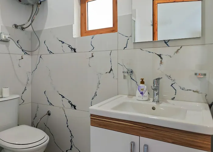 Appartamento Kroni Velipojë